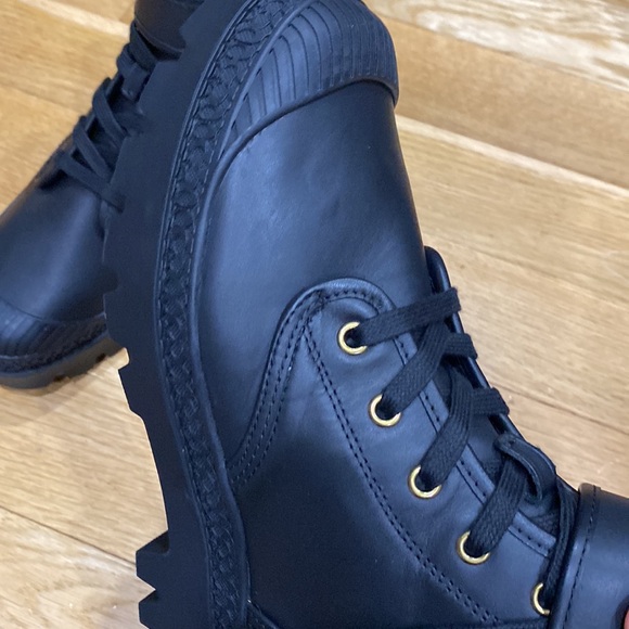 Coach Trooper Mid Top Womens leather Boots .$240 - Picture 5 of 10